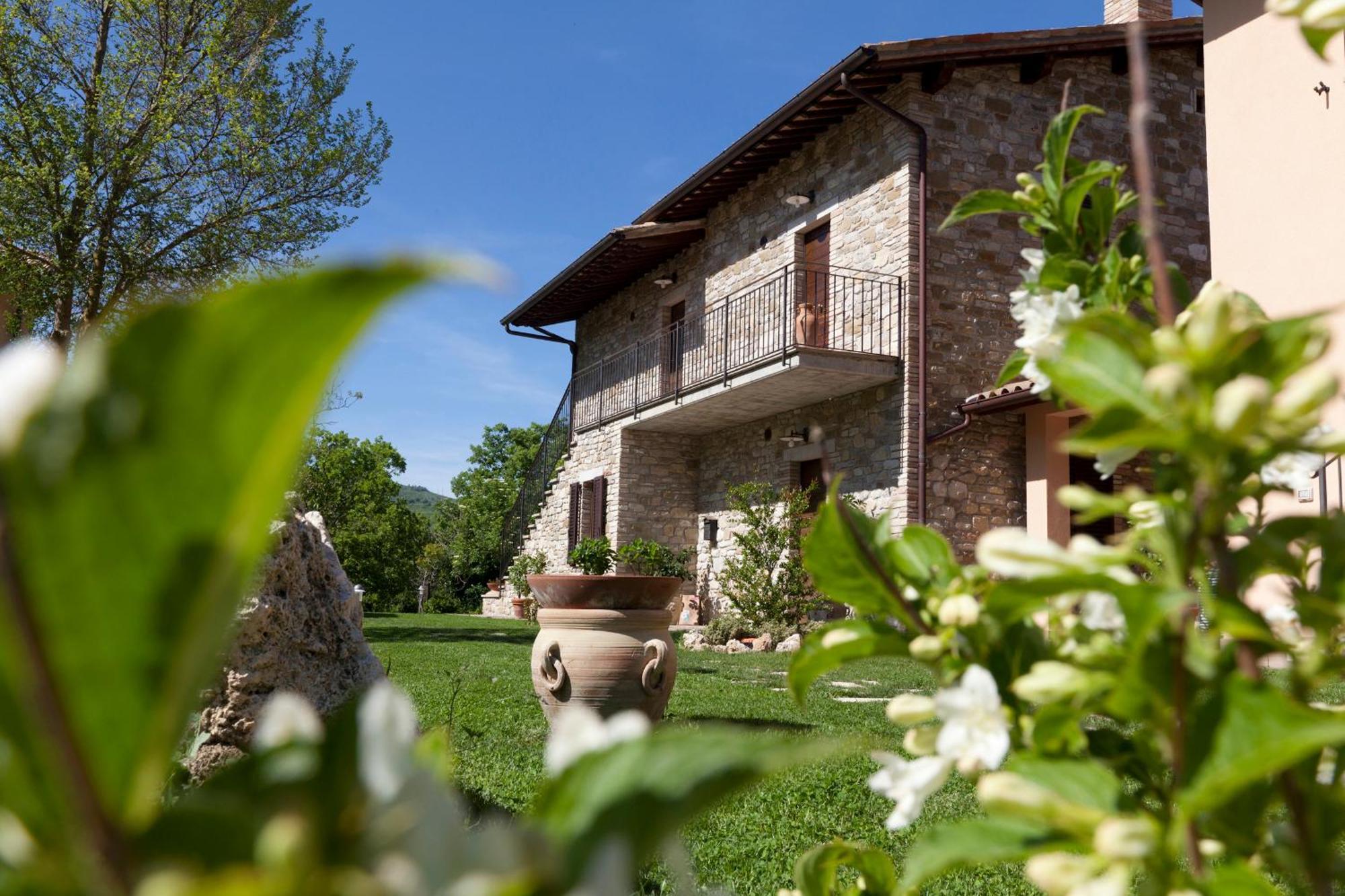 Relais Parco Del Subasio Villa Piano Delle Pieve Kültér fotó